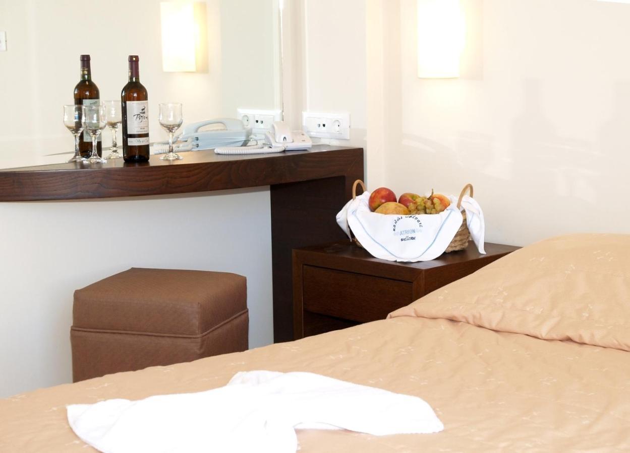 Atrion Resort Hotel Agia Marina Cameră foto