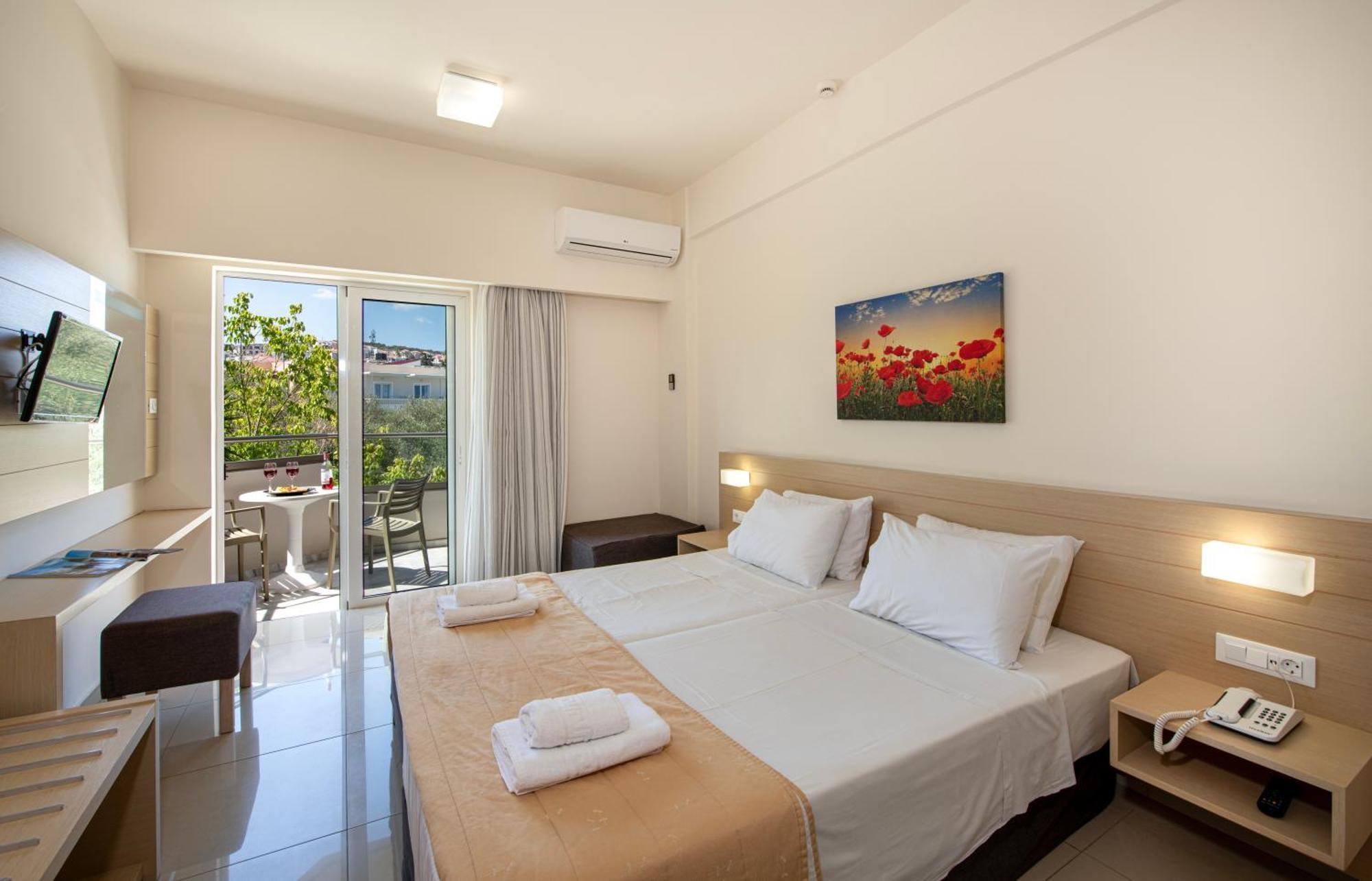 Atrion Resort Hotel Agia Marina Exterior foto