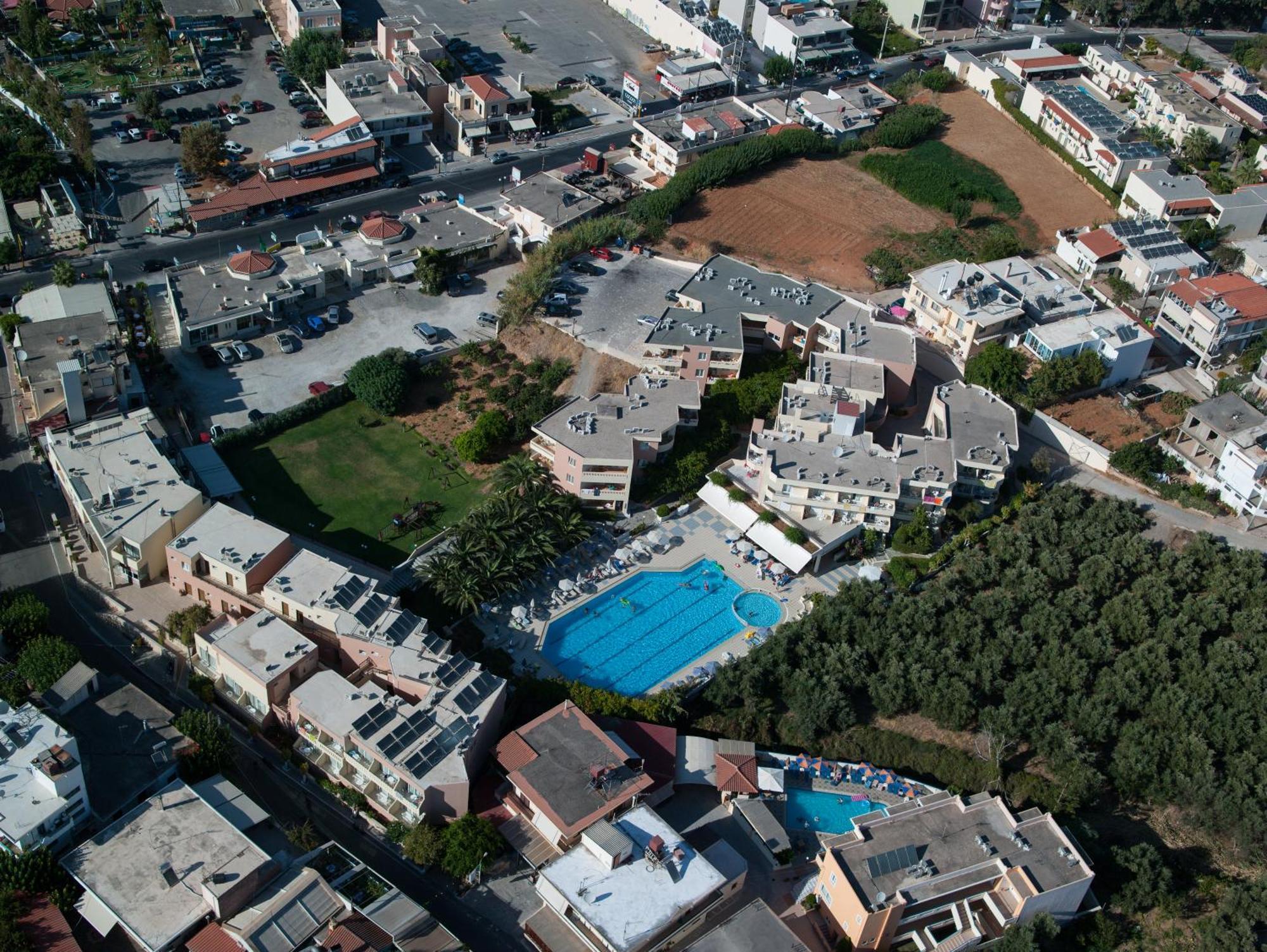 Atrion Resort Hotel Agia Marina Exterior foto