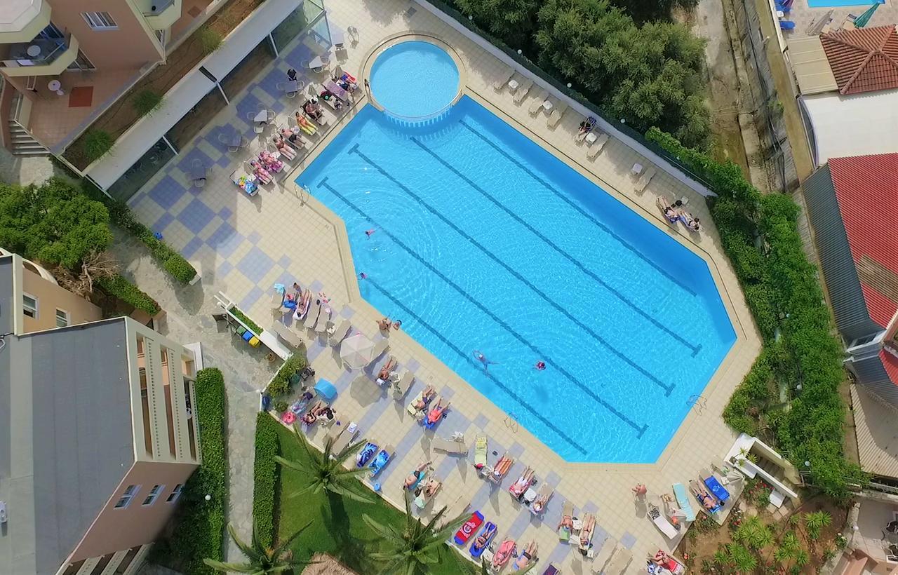 Atrion Resort Hotel Agia Marina Exterior foto