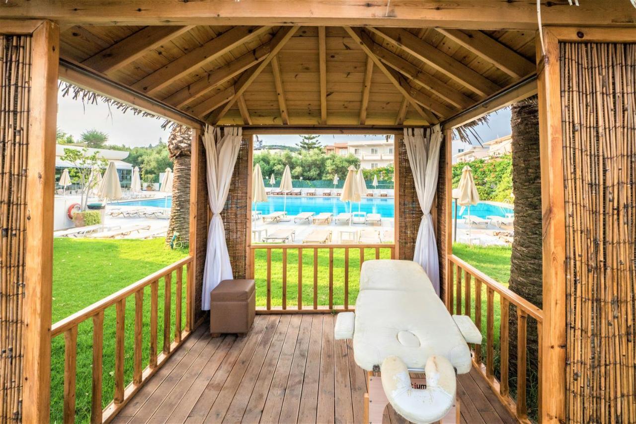 Atrion Resort Hotel Agia Marina Exterior foto